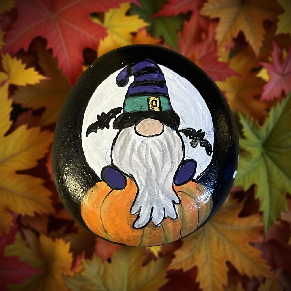 Hand crafted painted Halloween gnome rock white moon orange pumpkin black bats - Picture 8 of 15